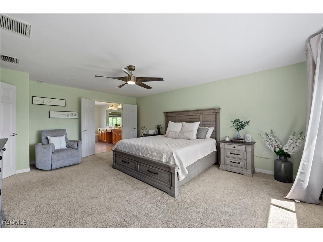 2688 Bellingham Court Cape Coral FL 33991 2026000448 image34