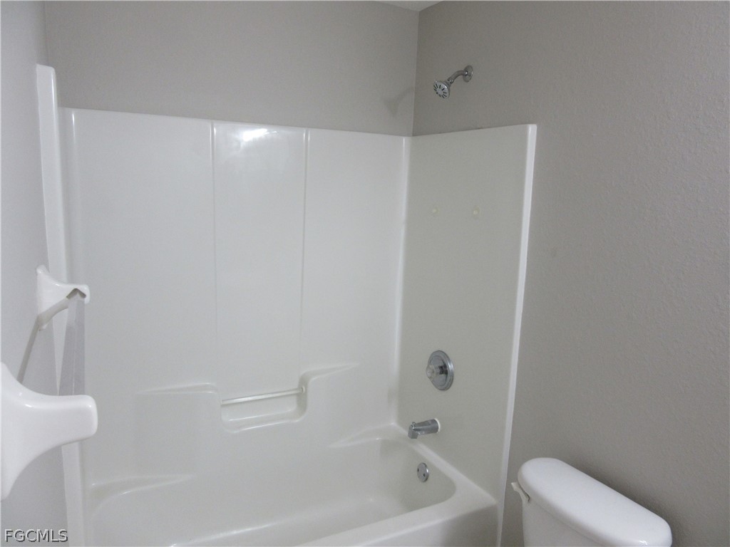 269-271 SW 4th Street Cape Coral FL 33991 2026012466 image8