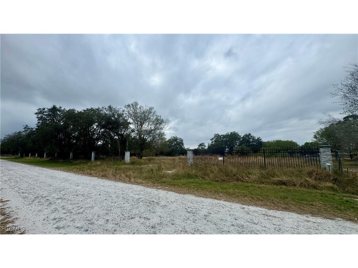 269 Avenida Del Centro Clewiston FL 33440 2026002594 image16