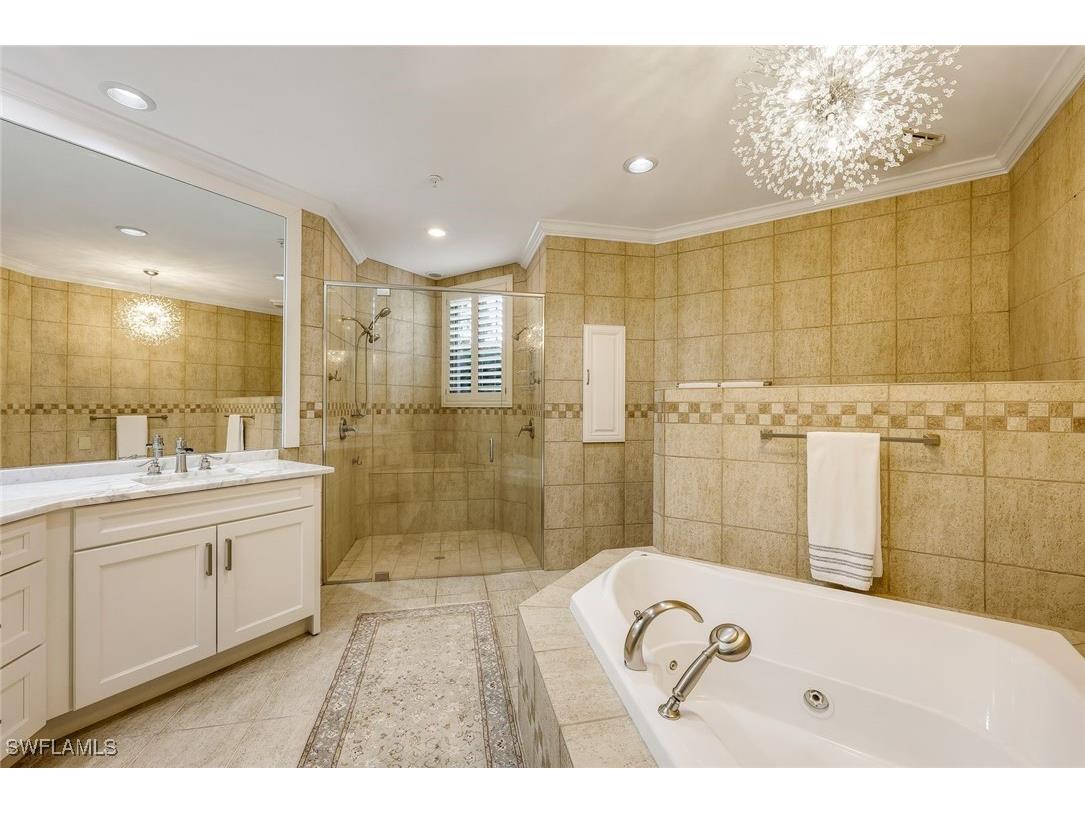 269 Colonde Circle #2802 Naples FL 34103 225070388 image27