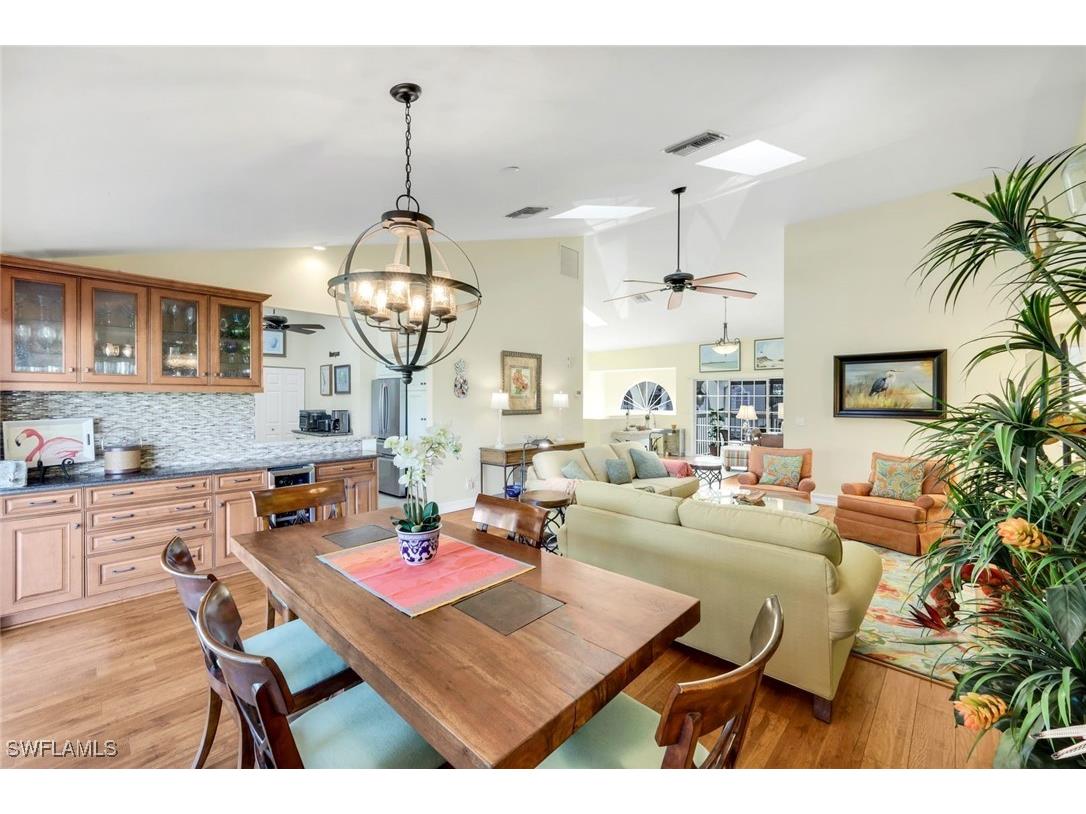 269 Perignon Place #16-2 Naples FL 34119 225079817 image13