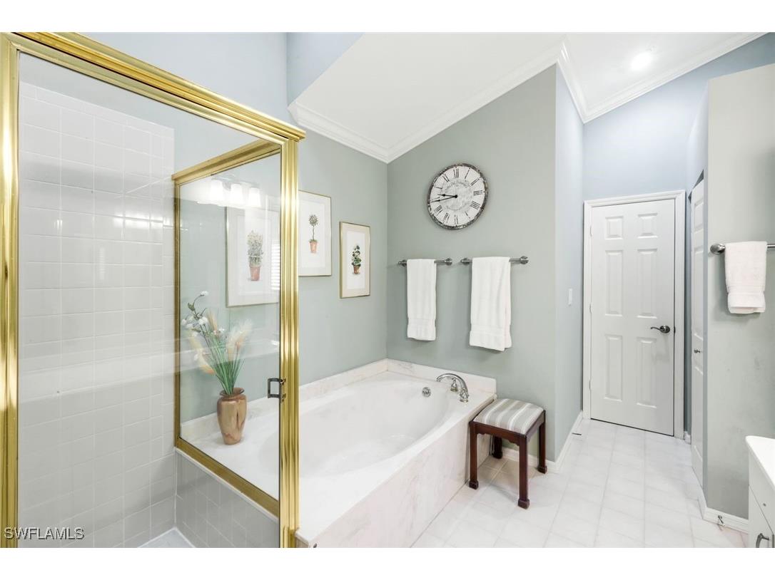 269 Perignon Place #16-2 Naples FL 34119 225079817 image23