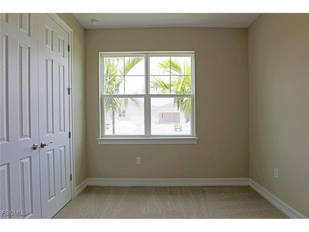 269 Spring Hill Lake Loop Cape Coral FL 33993 2025002279 image13