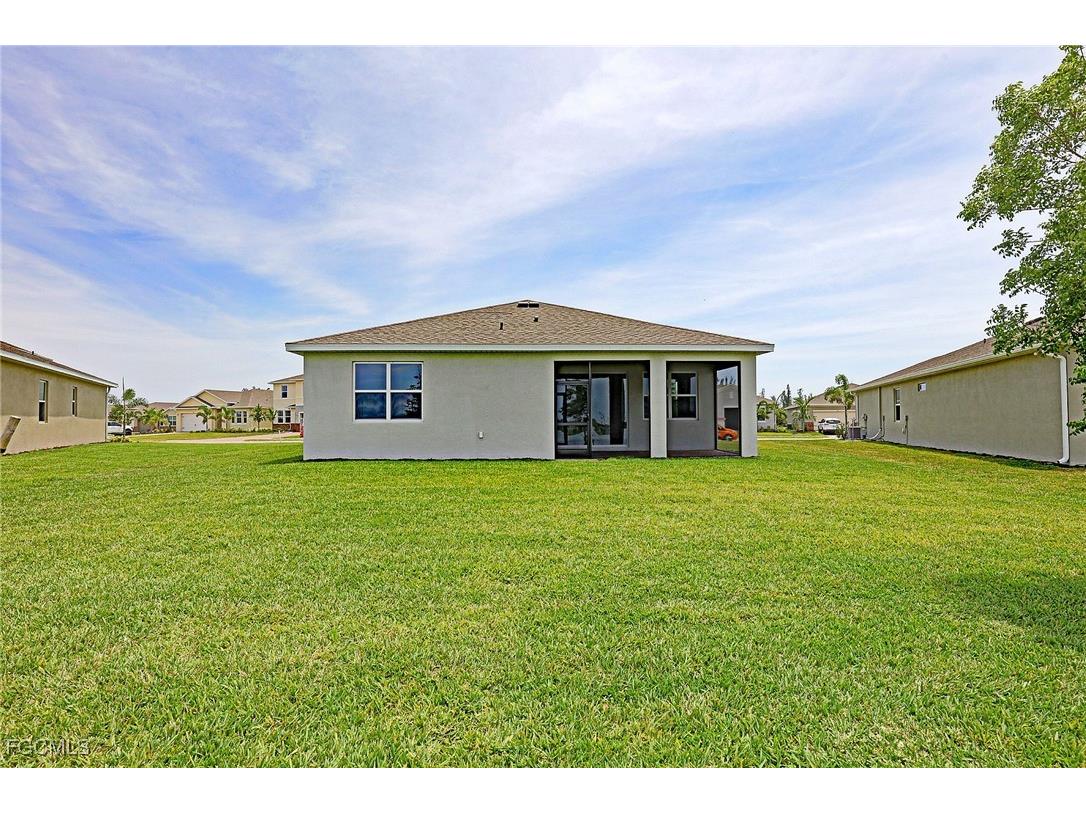 269 Spring Hill Lake Loop Cape Coral FL 33993 2025002279 image23