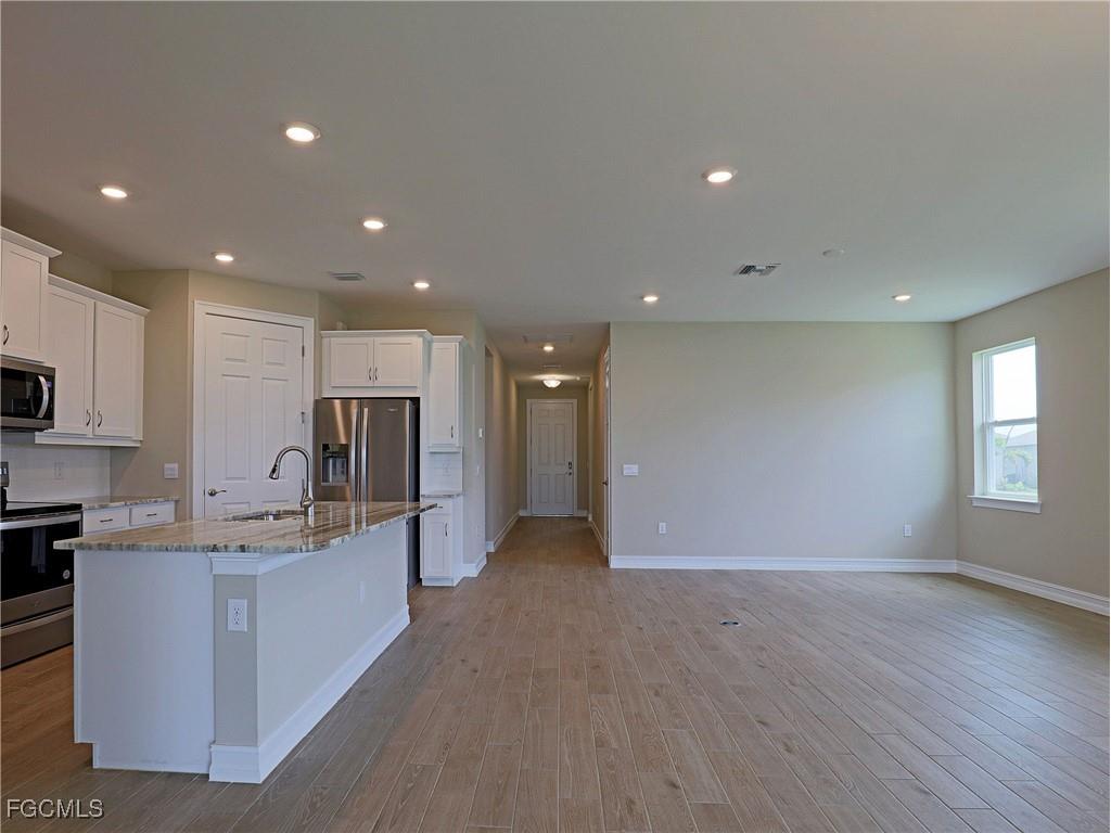 269 Spring Hill Lake Loop Cape Coral FL 33993 2025002279 image3