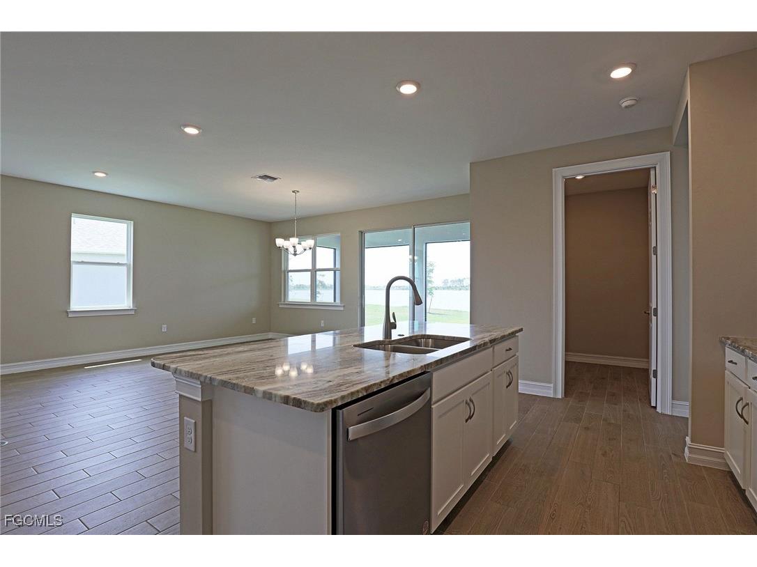 269 Spring Hill Lake Loop Cape Coral FL 33993 2025002279 image7