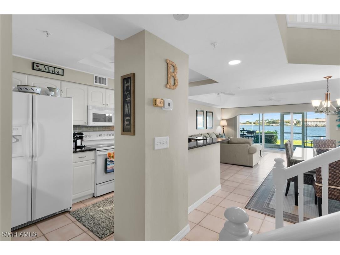 269 Sunrise Cay #4 Naples FL 34114 225073003 image8