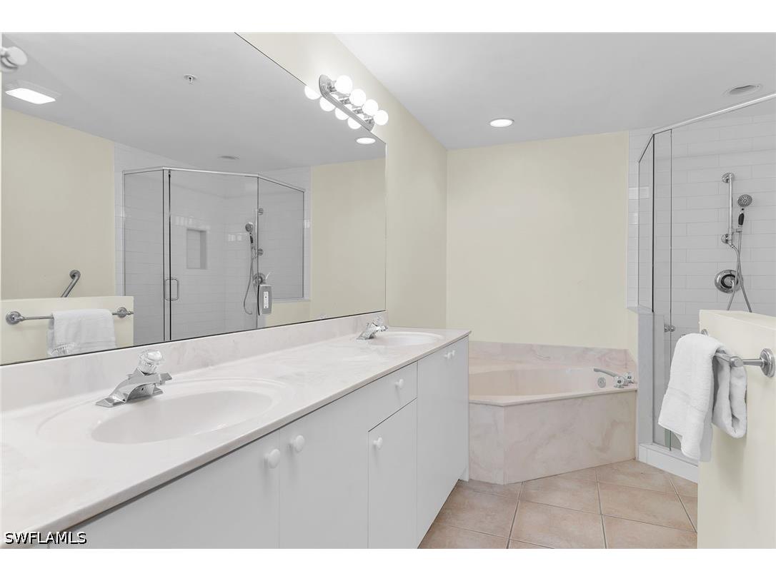 269 Vintage Bay Drive #C11 Marco Island FL 34145 226016655 image16