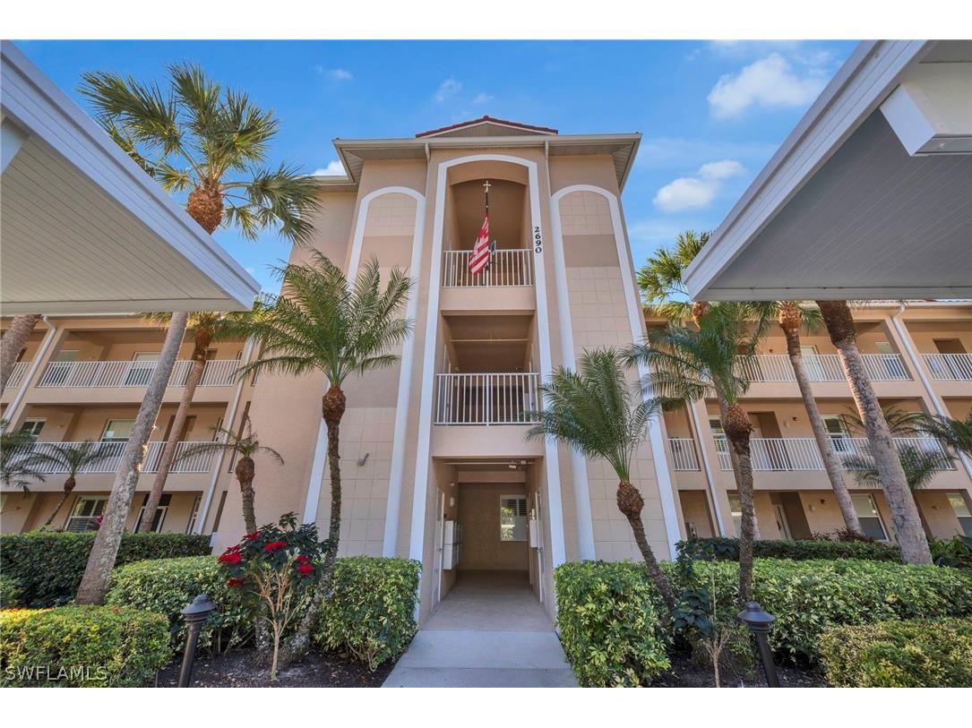 2690 Cypress Trace Circle #3214 Naples FL 34119 226009046 image1