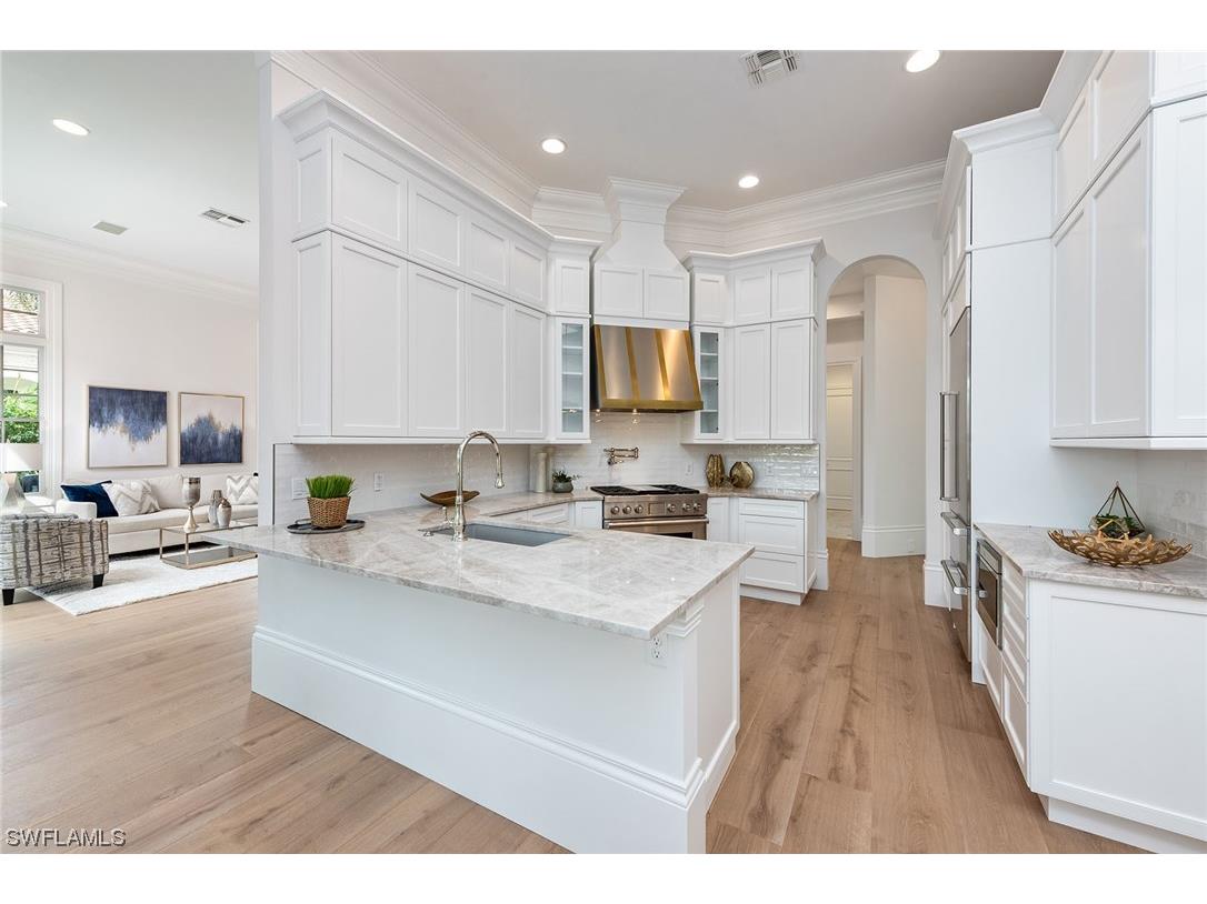 2690 Firebush Lane Naples FL 34105 223085686 image1