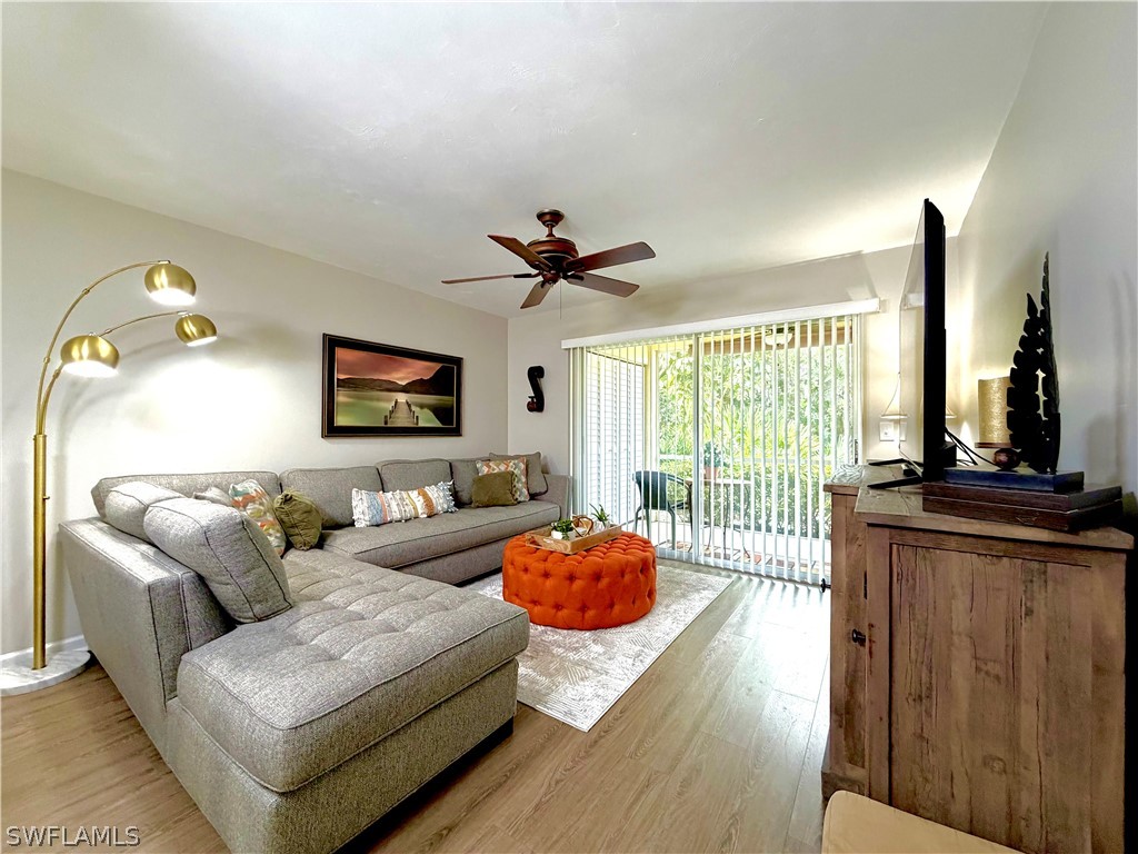 2690 Kings Lake Boulevard #102 Naples FL 34112 226010984 image4