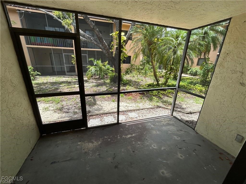 2690 Park Windsor Drive #601 Fort Myers FL 33901 2025004738 image10