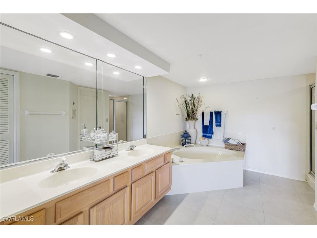 26900 Wedgewood Drive #304 Bonita Springs FL 34134 225072686 image14