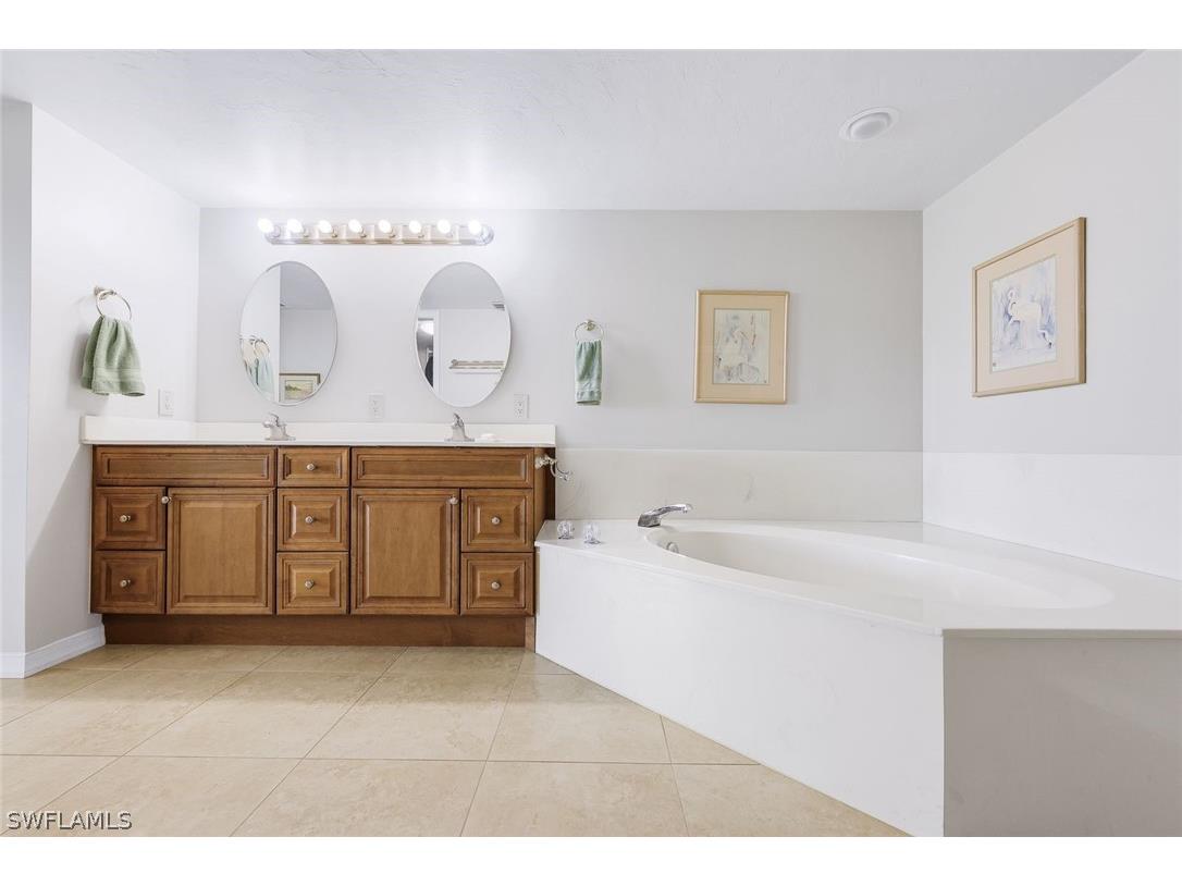 26900 Wedgewood Drive #305 Bonita Springs FL 34134 226005847 image20