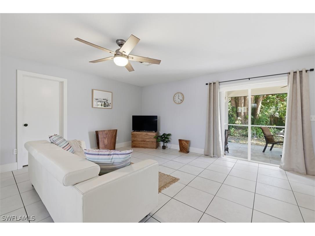 26920 Spanish Gardens Drive Bonita Springs FL 34135 226011389 image4