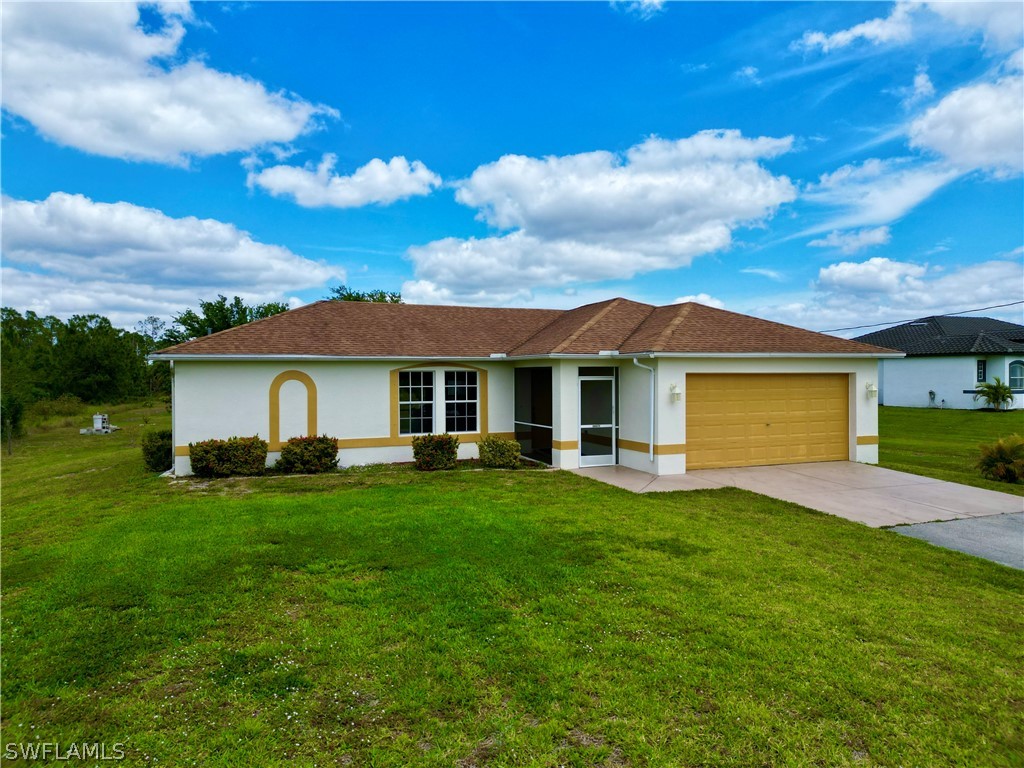 2695 43rd Avenue NE Naples FL 34120 224033672 image1