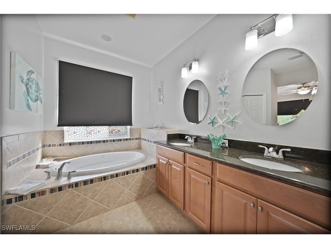 2697 Brightside Court Cape Coral FL 33991 2025001001 image16