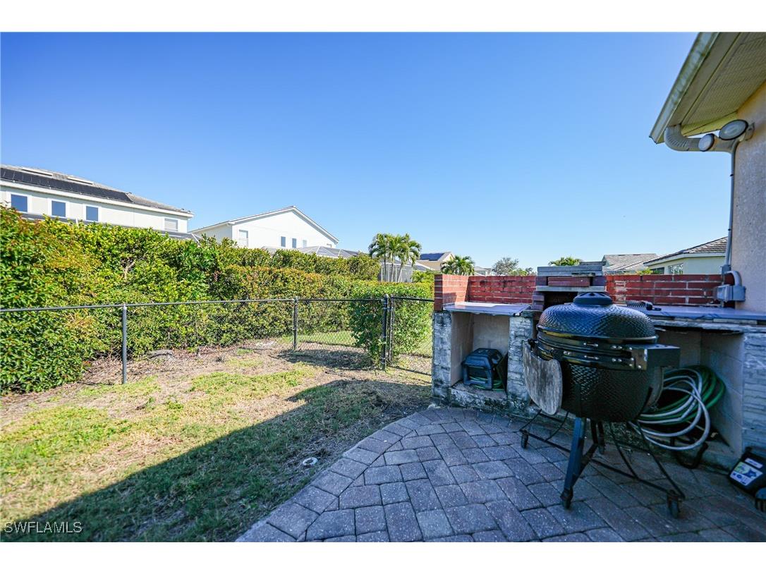 2697 Brightside Court Cape Coral FL 33991 2025001001 image32