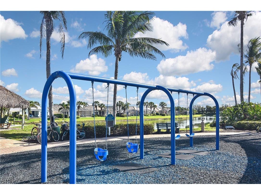 2697 Brightside Court Cape Coral FL 33991 2025001001 image42