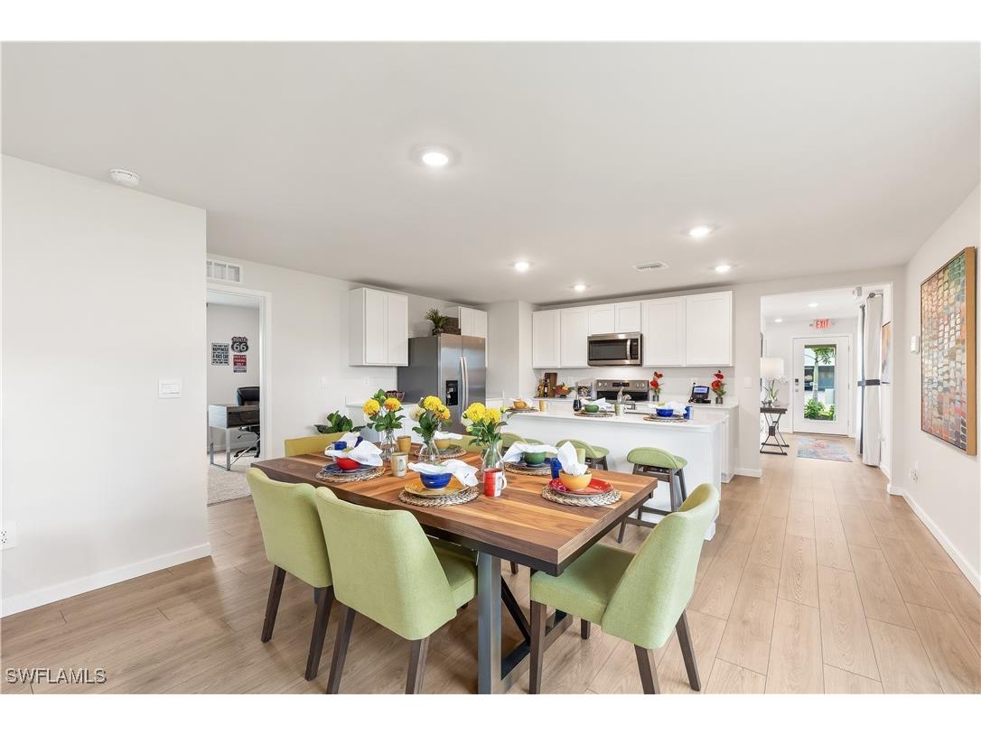 2698 Soft Coral Way North Fort Myers FL 33903 226002750 image7