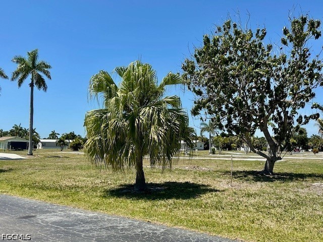27 Cottonwood Drive Fort Myers FL 33908 2026012310 image10