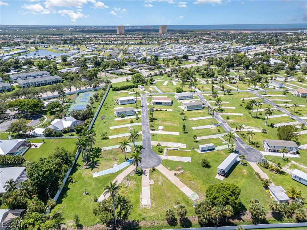 27 Cottonwood Drive Fort Myers FL 33908 2026012310 image6