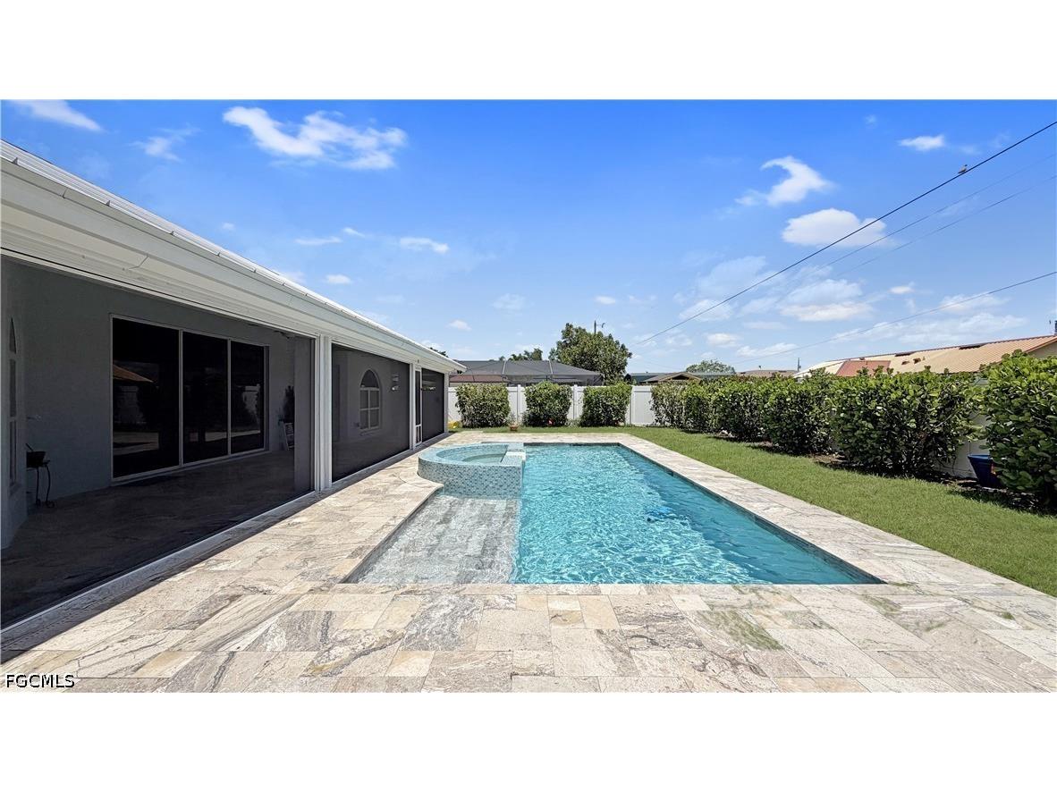 27 NE 20th Place Cape Coral FL 33909 2026019438 image32