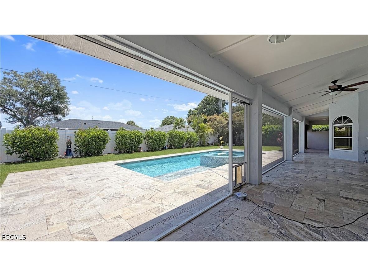 27 NE 20th Place Cape Coral FL 33909 2026019438 image38