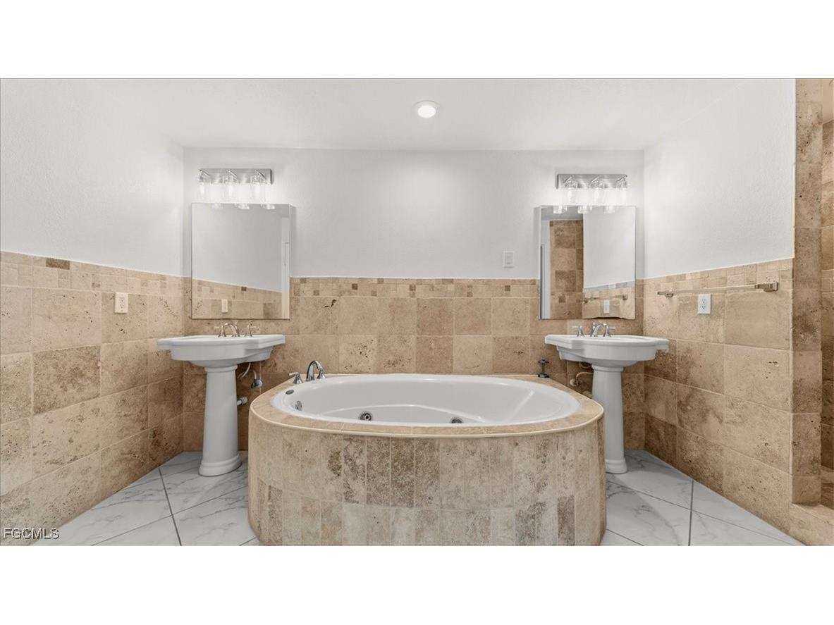  Cape Coral FL 33991 2025015522 image18