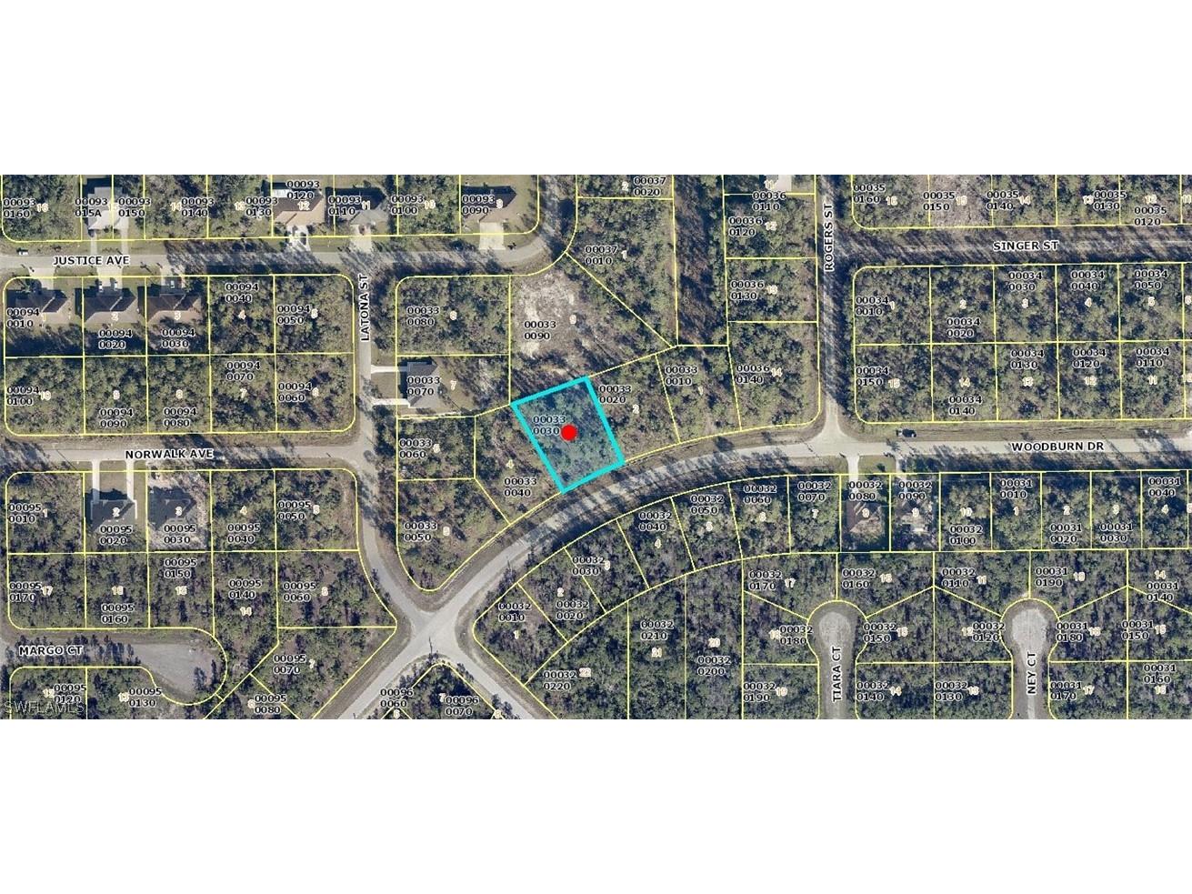 270-272 Woodburn Drive Lehigh Acres FL 33972 223035350 image1