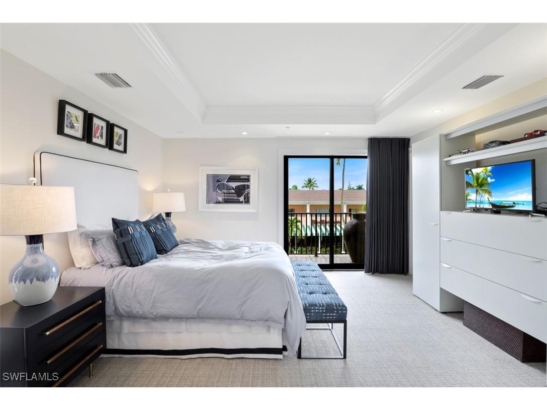 270 5th Avenue S #H-2 Naples FL 34102 225066012 image20