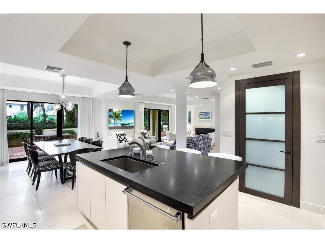 270 5th Avenue S #H-2 Naples FL 34102 226016782 image10