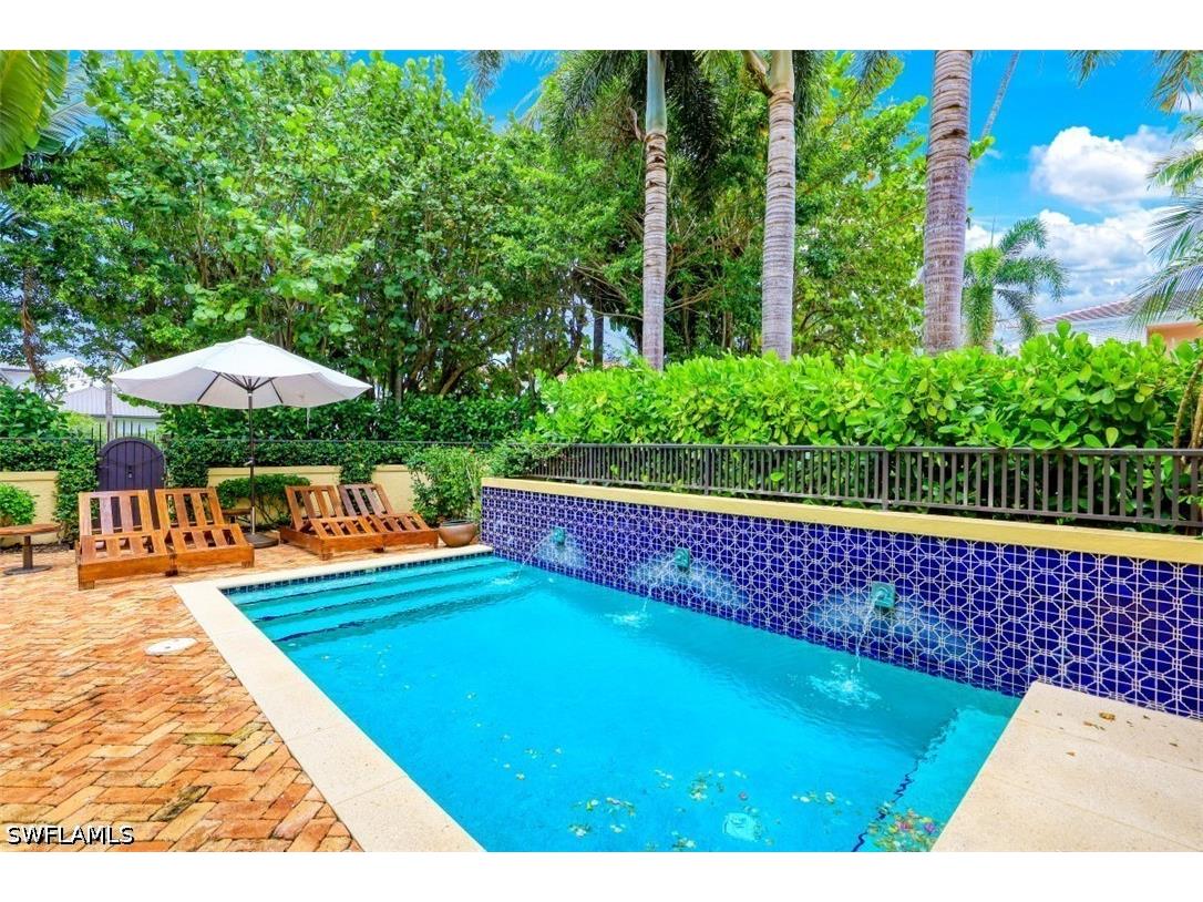 270 5th Avenue S #H-2 Naples FL 34102 226016782 image3