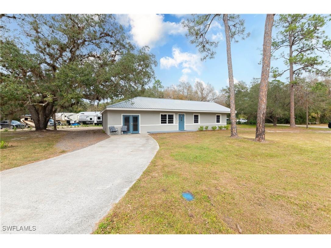 270 Ford Avenue Labelle FL 33935 225007791 image1