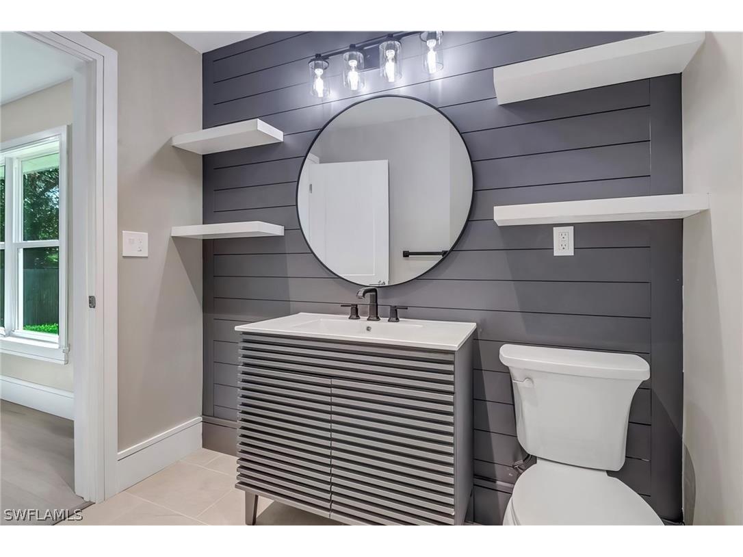 270 Madison Drive Naples FL 34110 226012332 image17