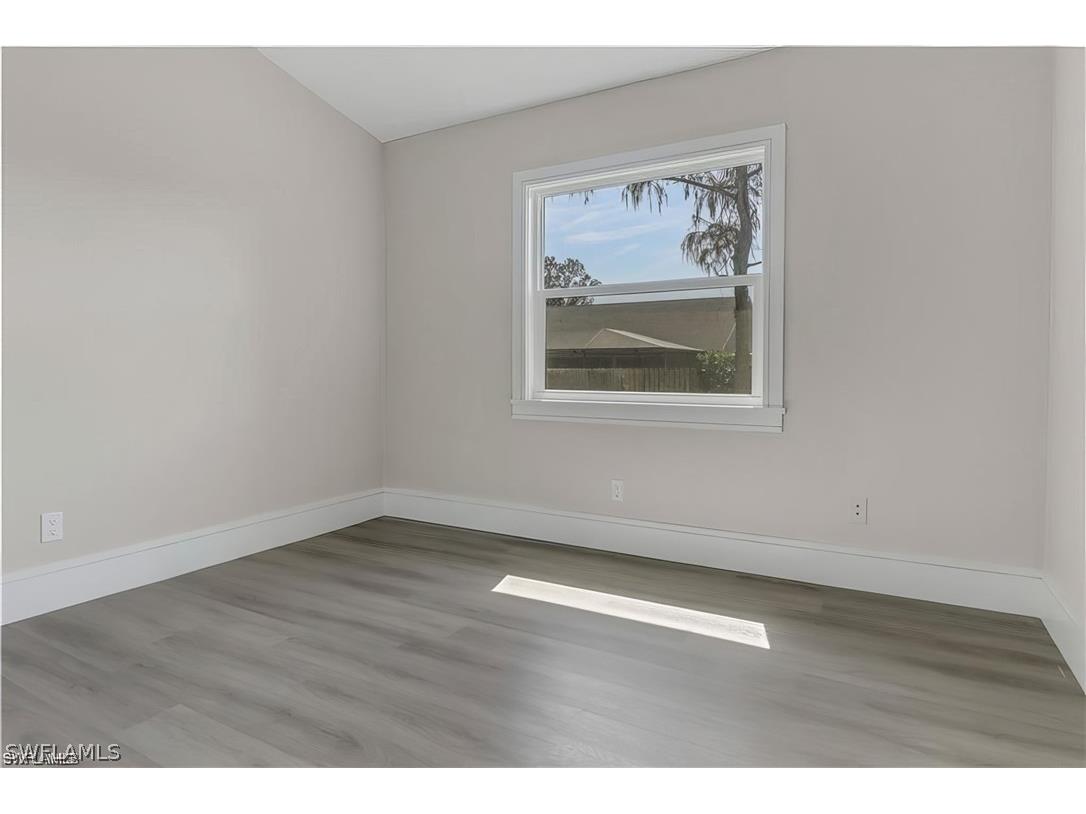 270 Madison Drive Naples FL 34110 226012332 image30