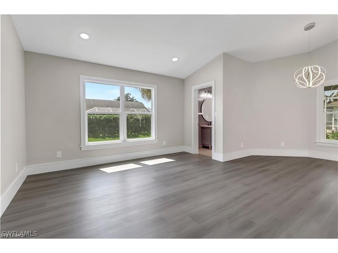 270 Madison Drive Naples FL 34110 226012332 image9