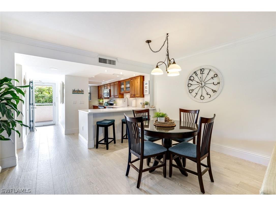 270 N Collier Boulevard #304 Marco Island FL 34145 226009525 image10