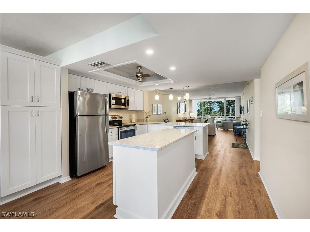 270 Naples Cove Drive #3205 Naples FL 34110 226008497 image1