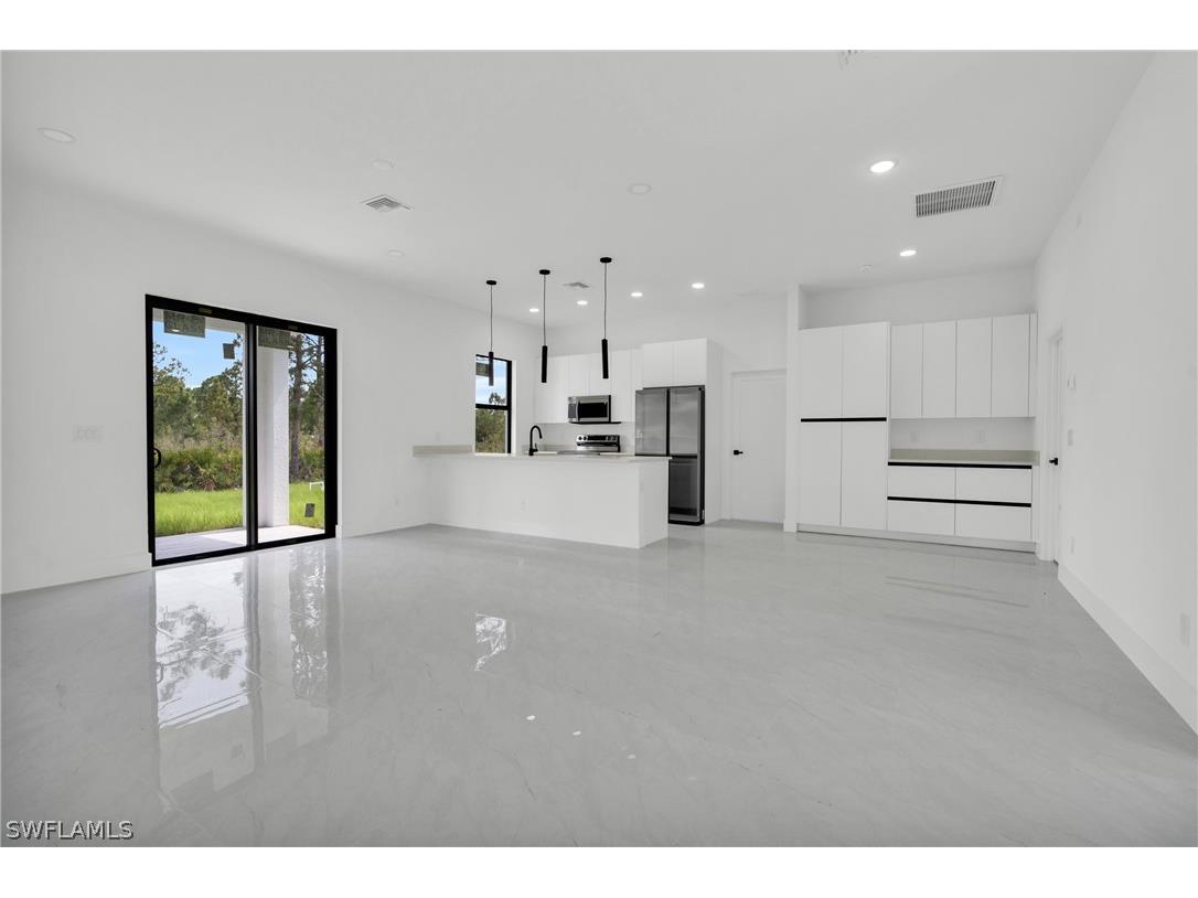 2700 42nd Street W Lehigh Acres FL 33971 226011228 image5