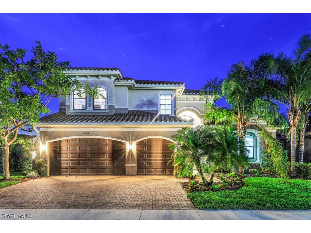 2700 Crystal Way Naples FL 34119 223009785 image1