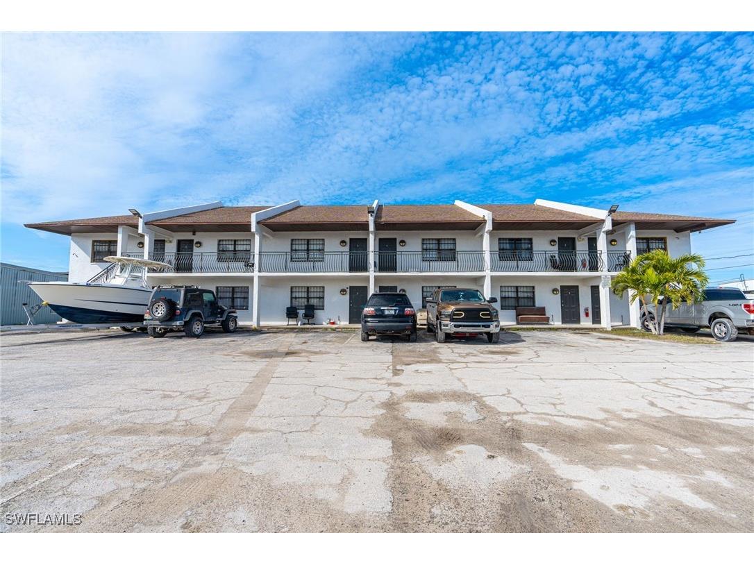 2700 Evans Avenue Fort Myers FL 33901 225013815 image1