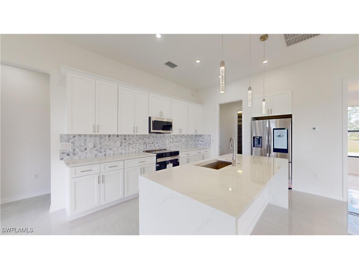 2700 NW 20th Terrace Cape Coral FL 33993 225082745 image2