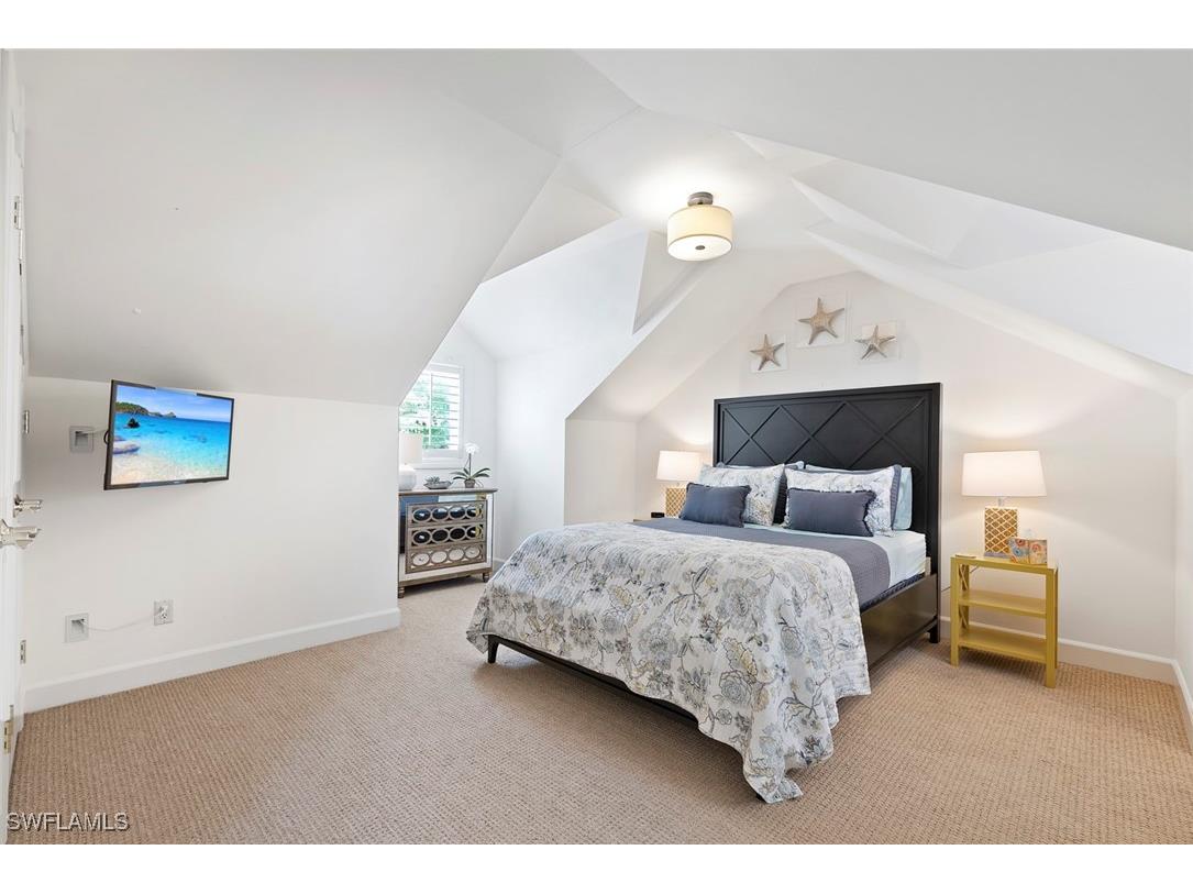 2700 Treasure Lane Naples FL 34102 225072204 image28