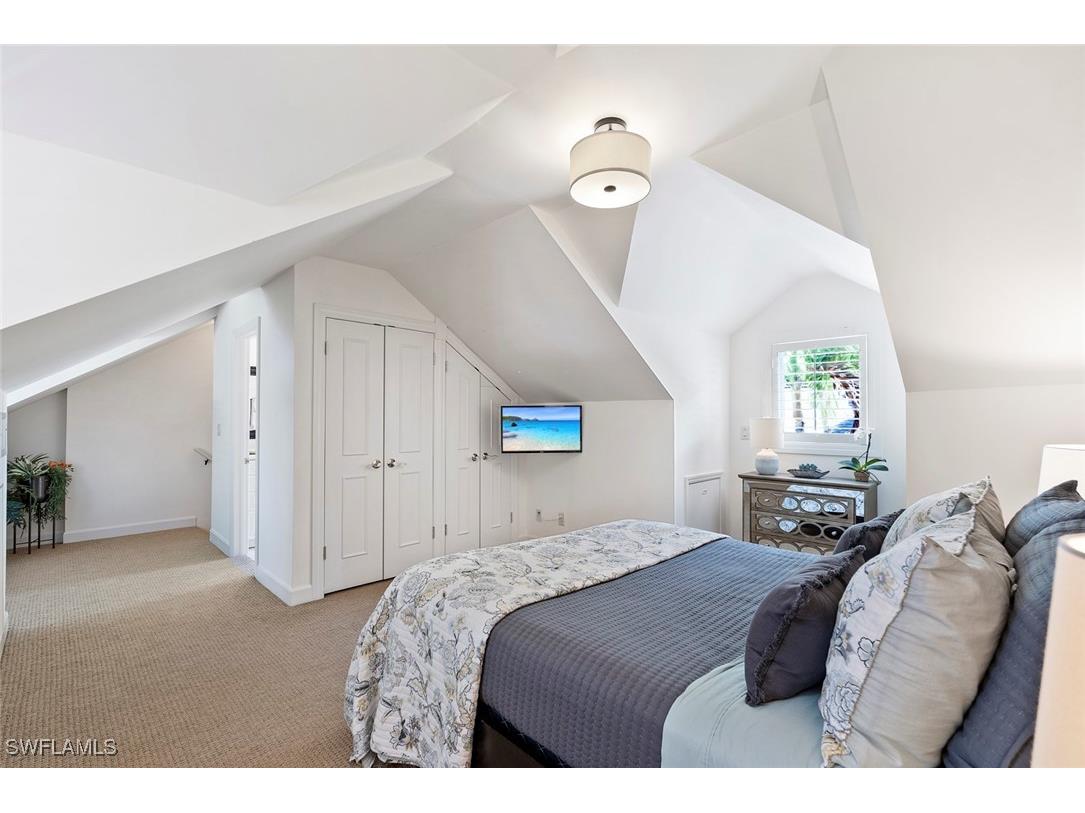 2700 Treasure Lane Naples FL 34102 225072204 image29