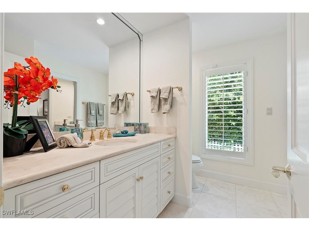 2700 Treasure Lane Naples FL 34102 225072204 image30