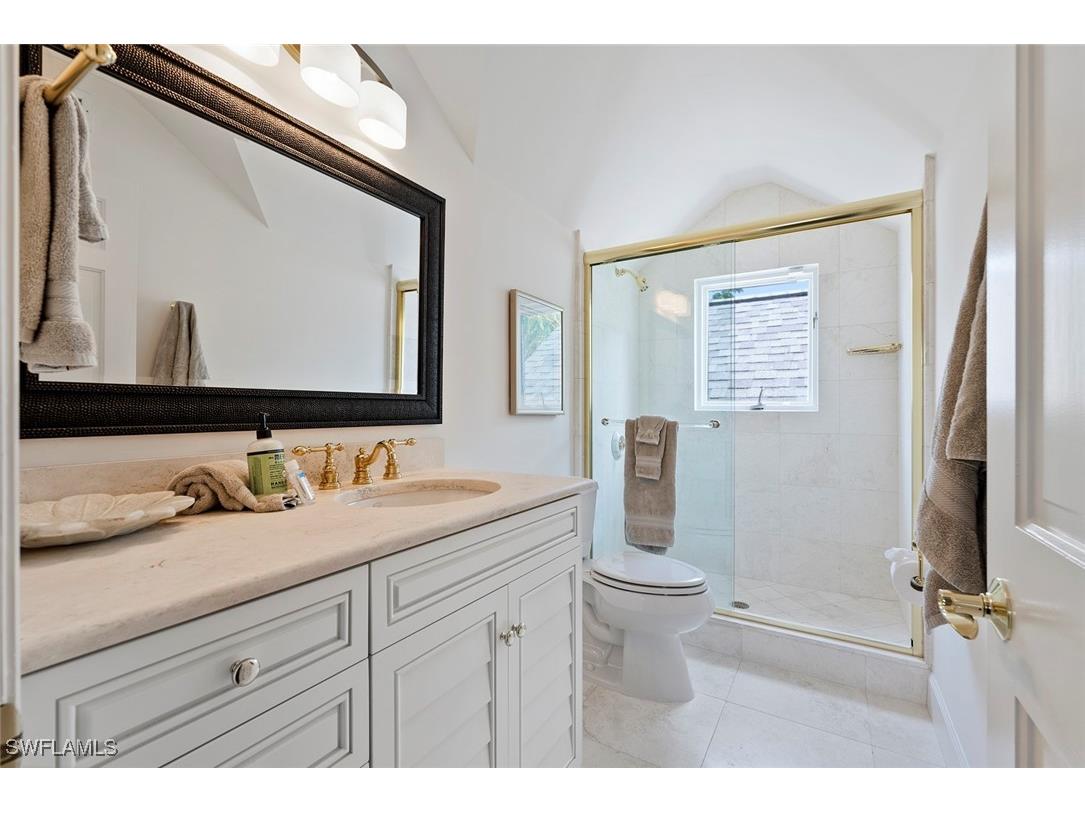 2700 Treasure Lane Naples FL 34102 225072204 image32