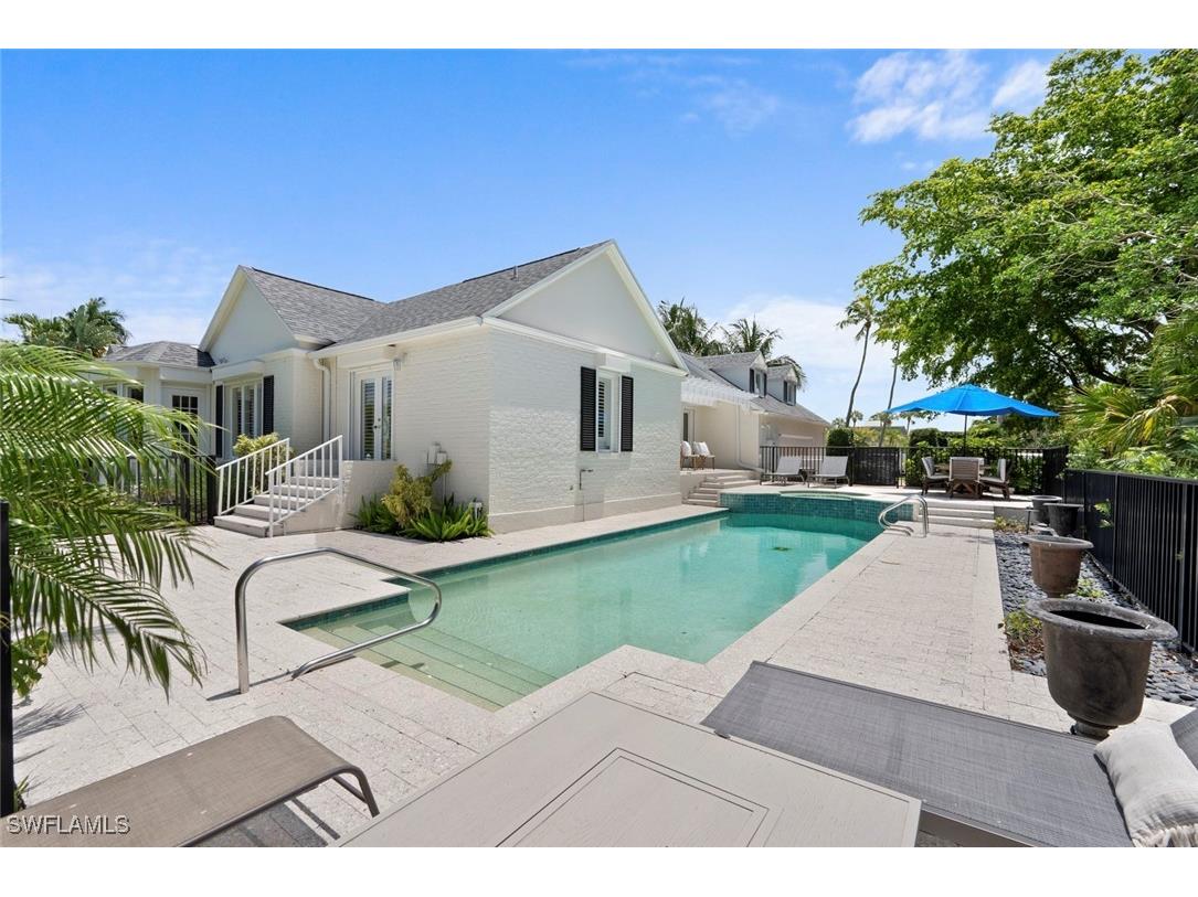 2700 Treasure Lane Naples FL 34102 225072204 image38