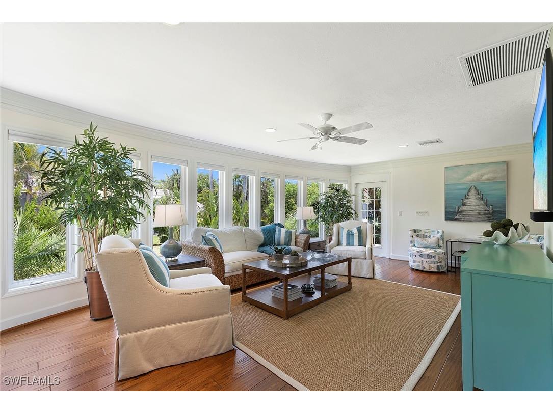 2700 Treasure Lane Naples FL 34102 225072204 image6