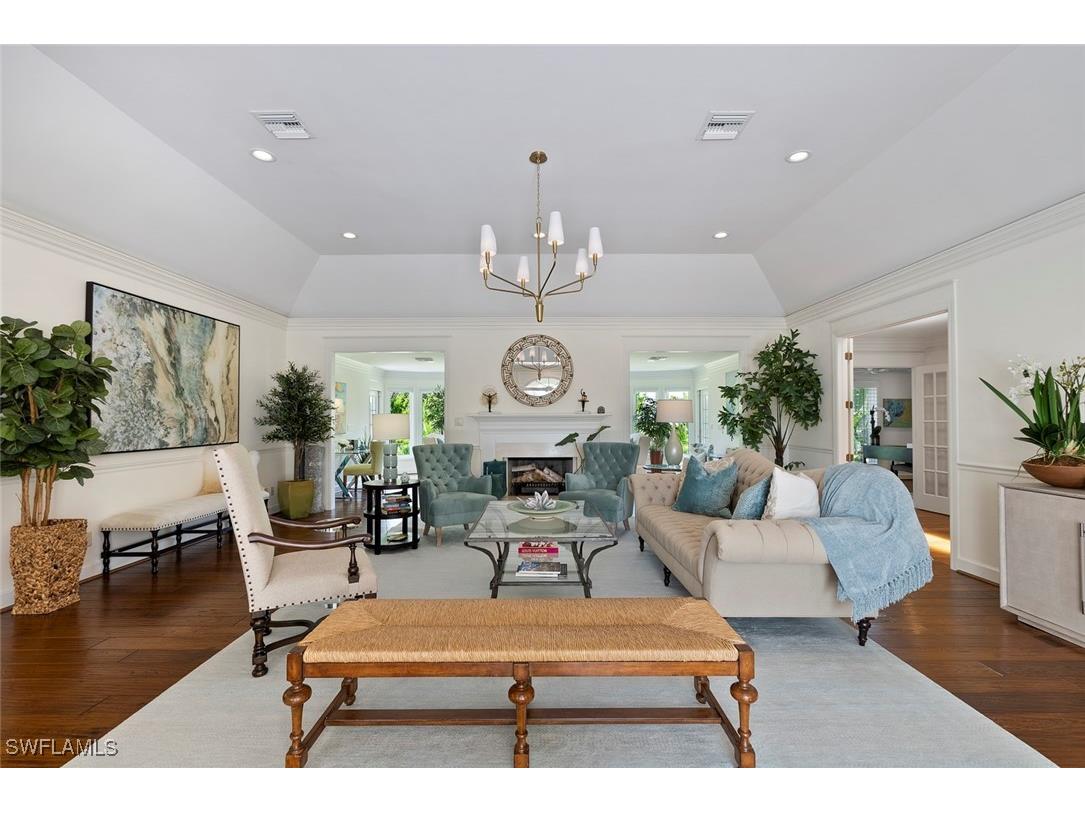 2700 Treasure Lane Naples FL 34102 225072204 image7